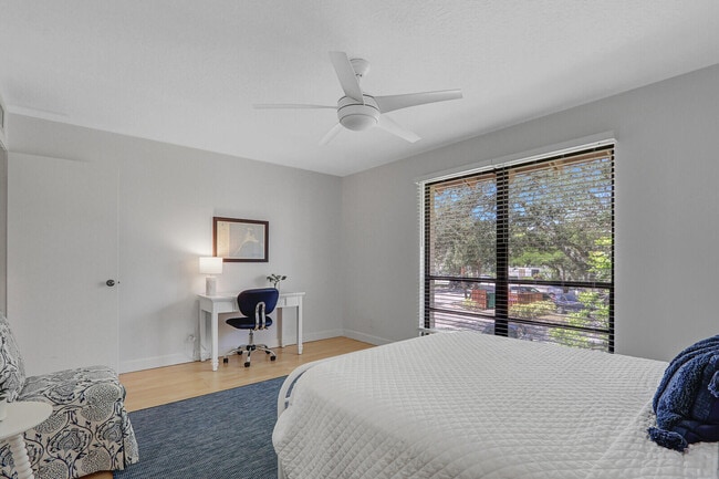Building Photo - 632 Brackenwood Cove