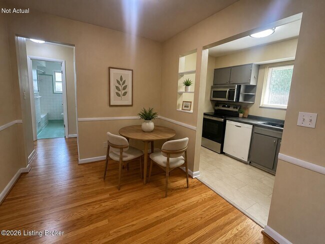 Building Photo - 2708 Riedling Dr