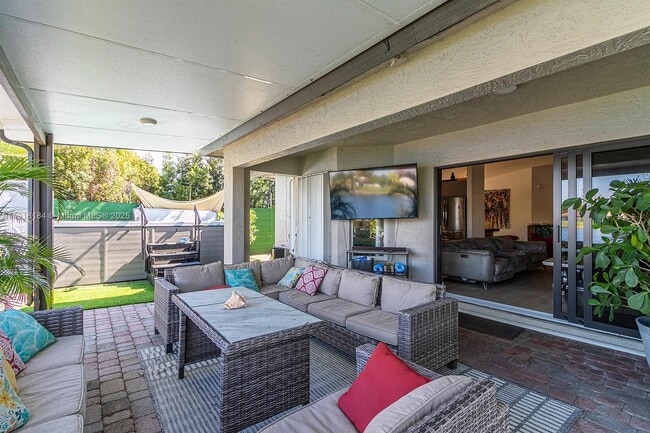 Building Photo - 12101 SW 135th Terrace