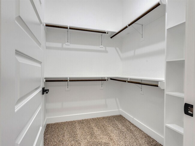 Building Photo - 7358 Guadalcanal Rd