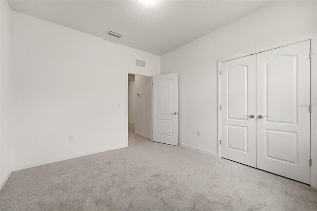 Building Photo - 13922 Woodbridge Terrace