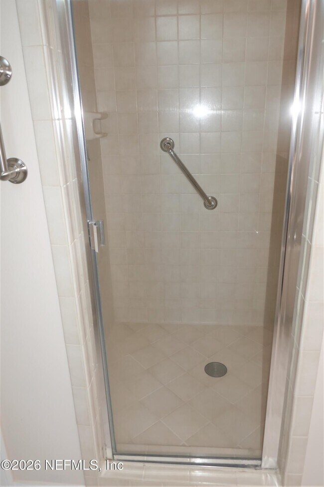 Building Photo - 10996 Raley Creek Dr S