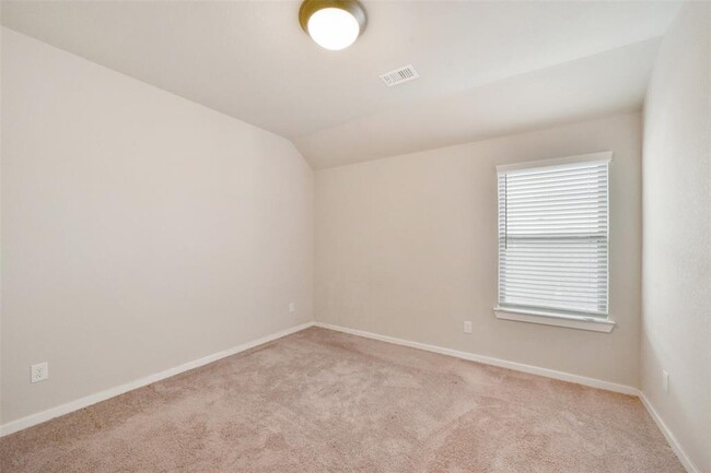 Building Photo - 29130 Parker Heights Ln