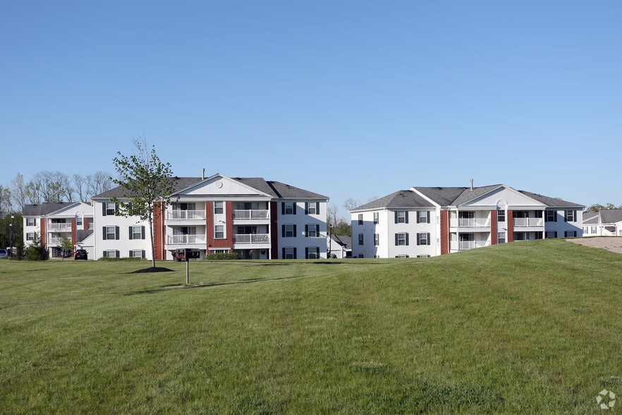 Building Photo - Aspen Lake