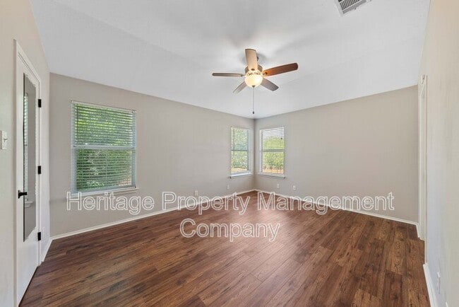 Building Photo - 659 Coral Harbor