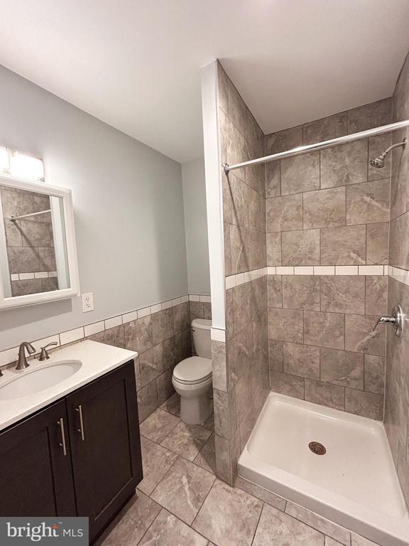 Building Photo - 157 E Duval St