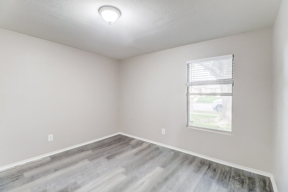 Building Photo - 1477 Hickory Creek Ln