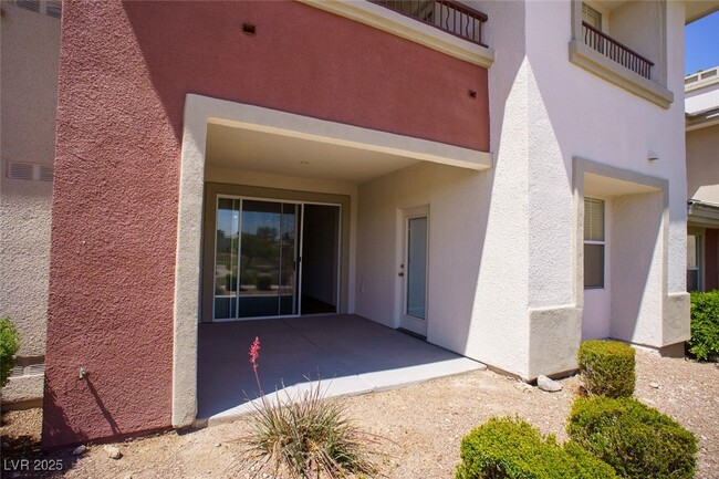 Building Photo - 1000 Duckhorn Ct