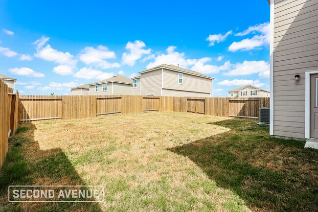 Building Photo - 10906 Juliette Pass