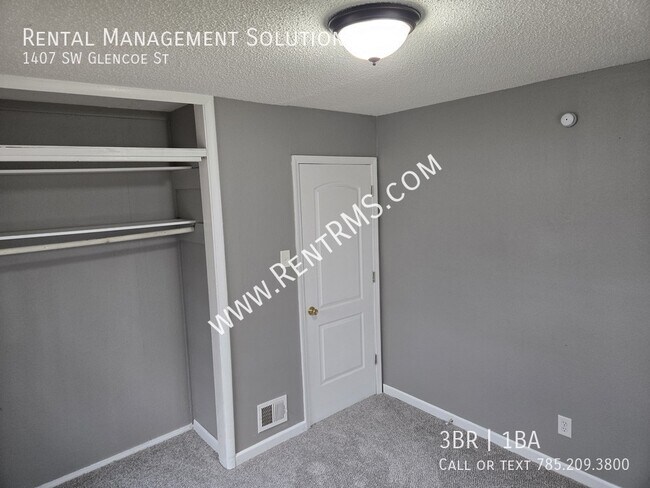 Building Photo - 1407 SW Glencoe St