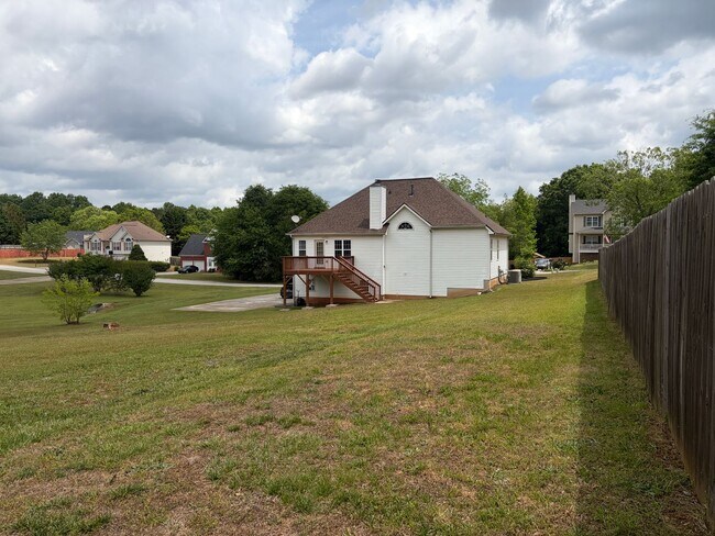 Building Photo - Beautiful Home with Finished Basement