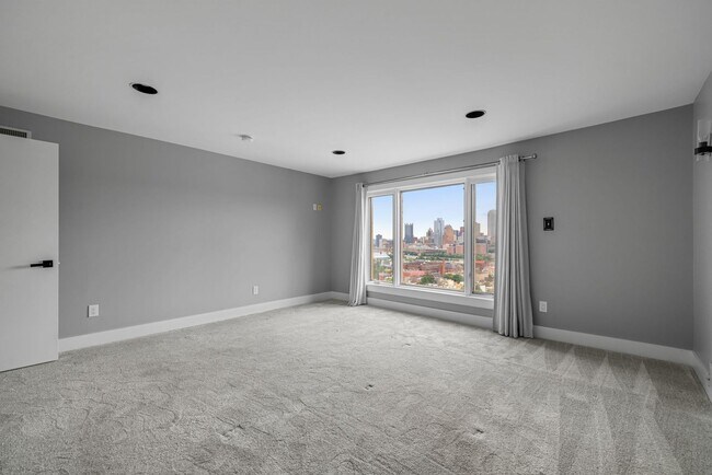 Building Photo - 101 Brosville St