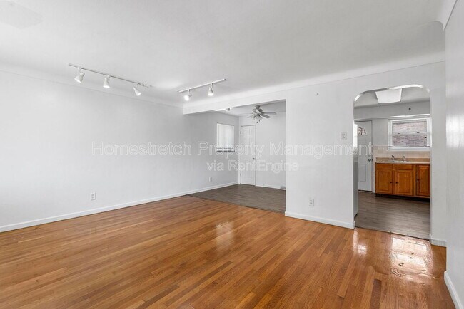 Building Photo - 500 N Elizabeth Ave