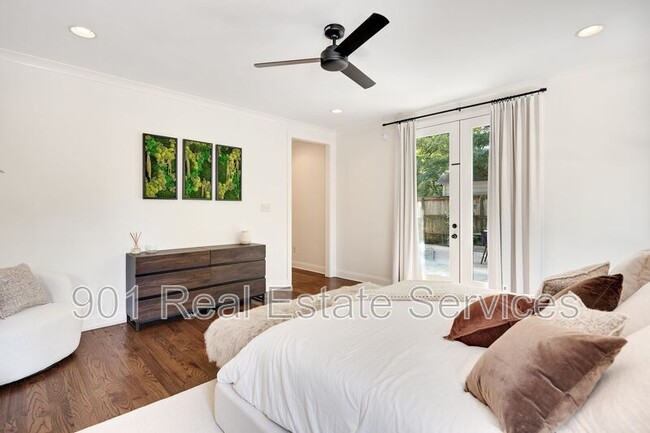 Building Photo - 299 Wilkinson Pl