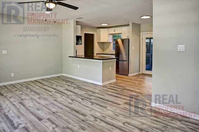 Building Photo - 3822 Gopher St