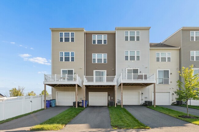 Building Photo - 6712 Ballenger Run Blvd