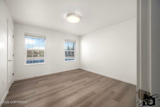 Building Photo - 1635 S Pollywog Pl