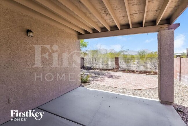 Building Photo - 3331 N Diamond Butte Way