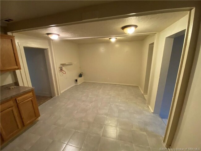 Building Photo - 1117 Culbertson Ave