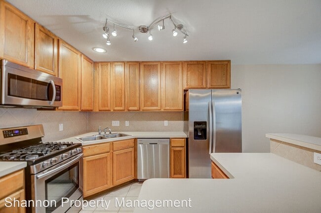 Building Photo - 3 br, 2.5 bath House - 1637 Grable Cove Lane