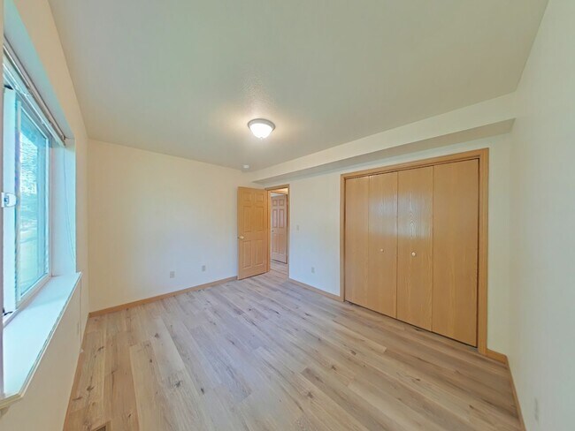 Building Photo - 2491 Wheeler Dr
