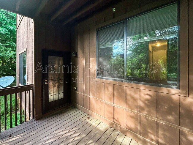 Building Photo - 3272 Blazing Pine Knoll