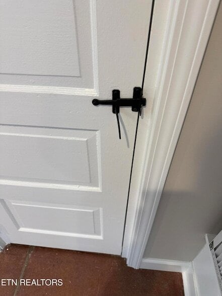 Building Photo - 167 Garden Rd