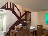 Building Photo - 3992 W 8th Ln