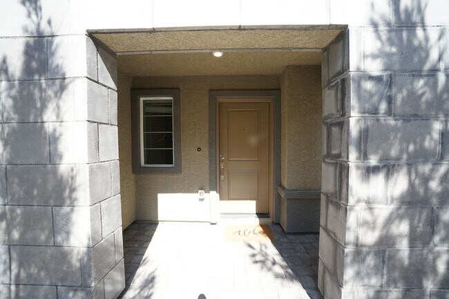 Building Photo - 6227 Runestone St