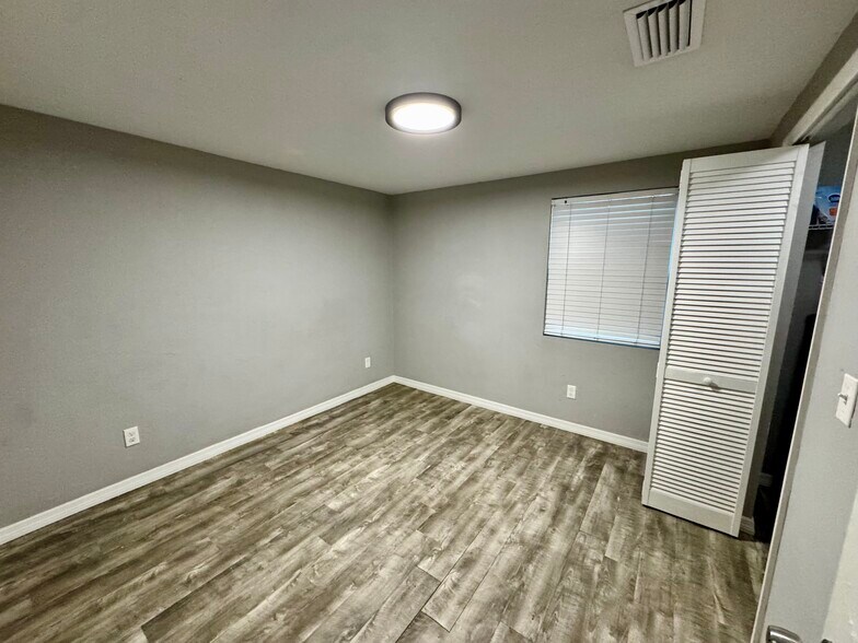 Building Photo - 1415 Diego St