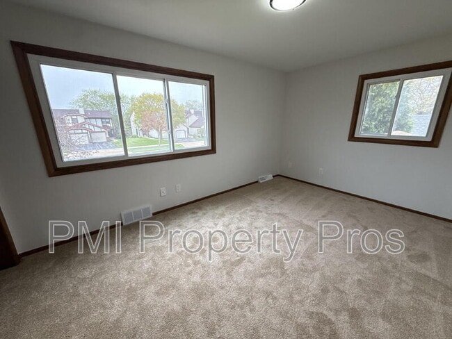 Building Photo - 8148 S 88th St