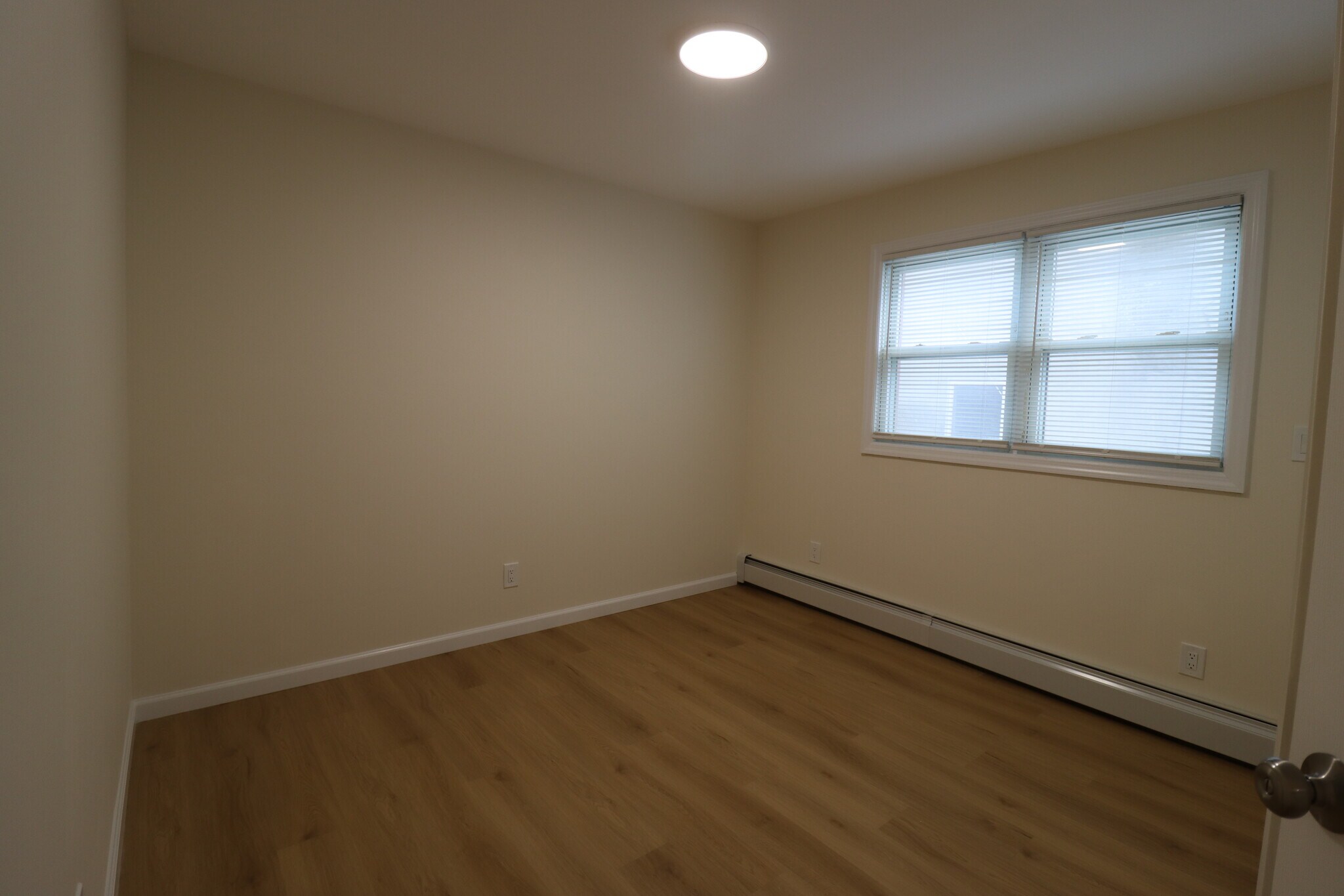 Building Photo - 5 Hastings Rd