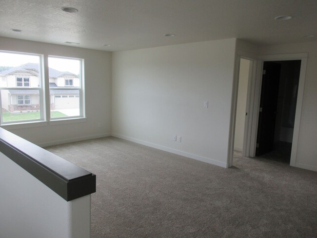 Building Photo - Beautiful  Home in Hayden