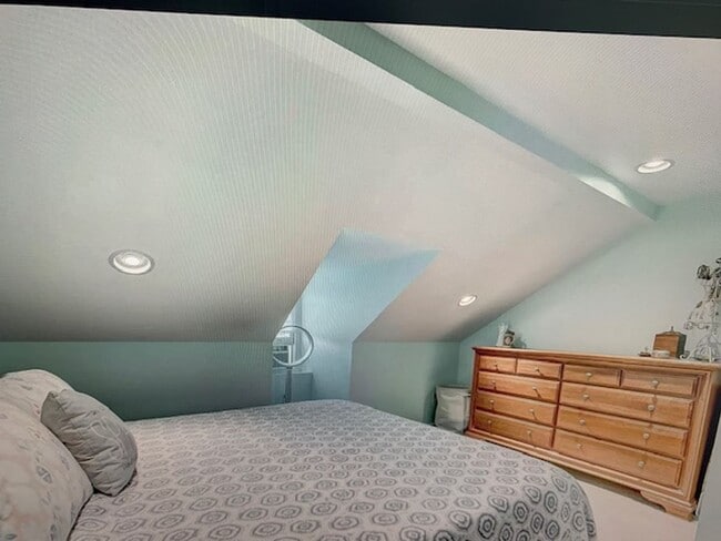 Building Photo - New Price!  Fed Hill Luxury Townhome  ROOFTOP DECKS!