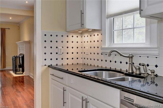 Building Photo - 116 Ocanoe Pl