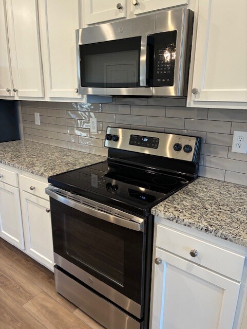 Building Photo - 2824 Yorkshire Moors Wy