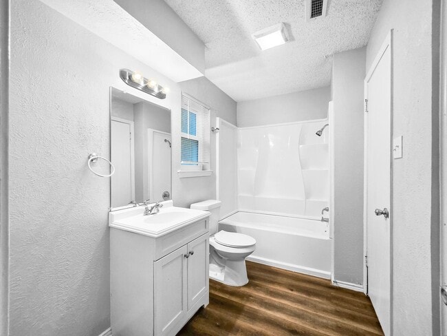 Building Photo - Coming Soon! 4 BR/2BA | Newly Renovated Single Family Home | 1-Car Garage Parking | Covered Patio...