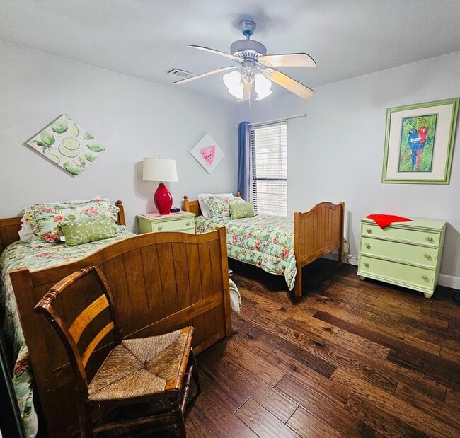 Building Photo - 5107 Leralynn St