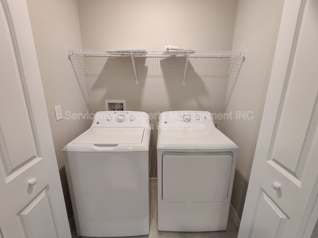 Building Photo - 7412 French Marigold Ave.