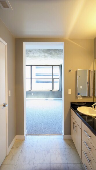 Bath - 311 2nd St
