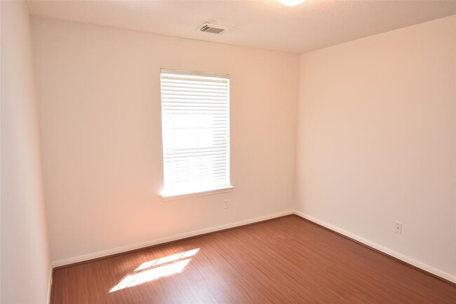 Building Photo - 12685 Lake Conroe Hills Dr