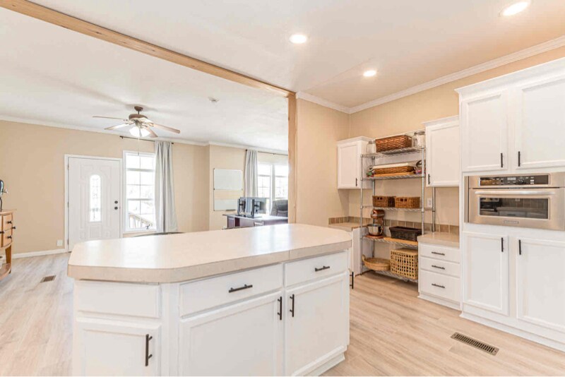 Building Photo - 308 Castin Ln