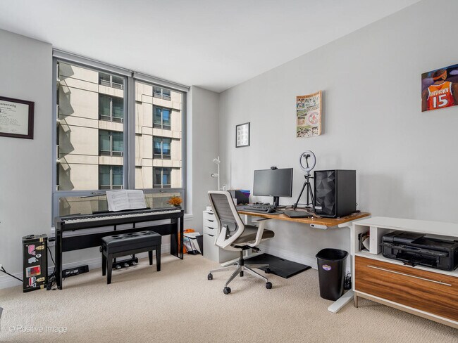 Building Photo - 600 N Lake Shore Dr