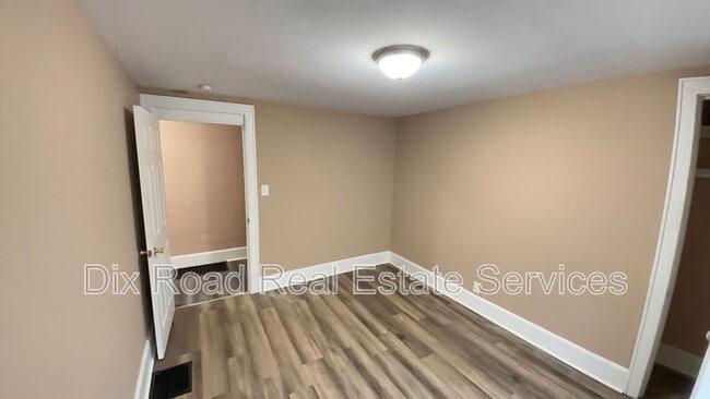 Building Photo - 1104 Fourteenth Avenue