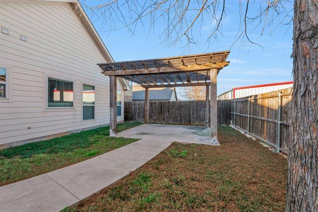 Building Photo - 308 Black Bear Dr