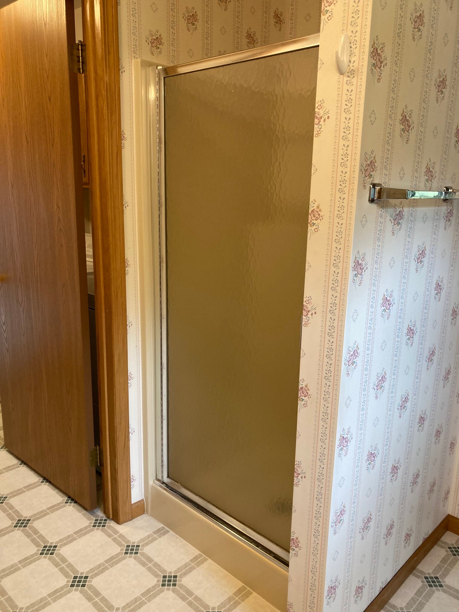 Master bath - 4942 E Lakeview St