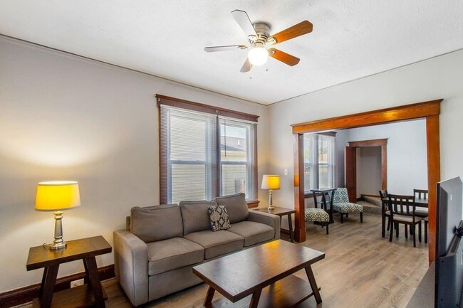 Building Photo - 7255 Osceola Dr