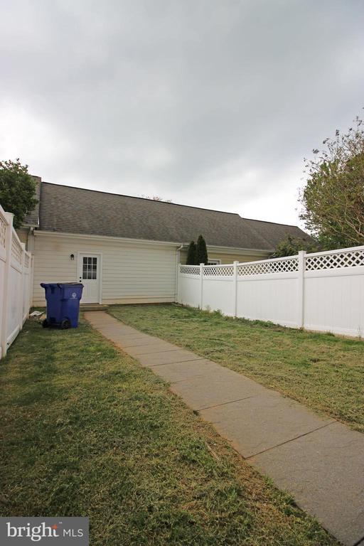 Building Photo - 3655 Islington St