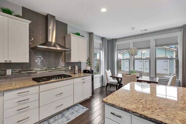 Building Photo - Nexton