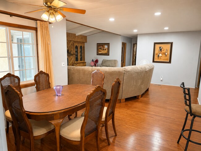 Building Photo - 73297 Highland Springs Dr
